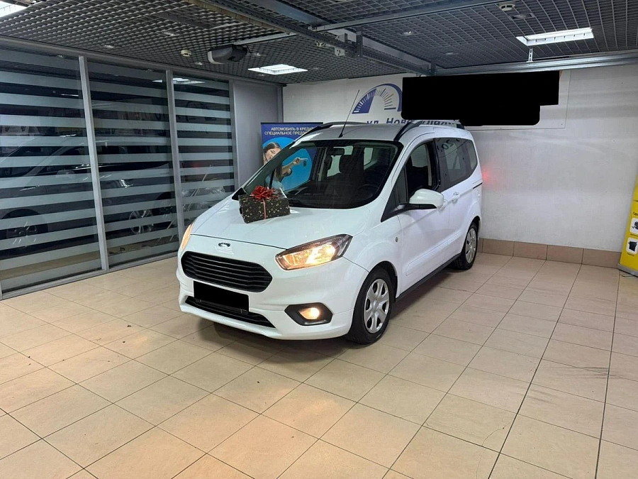 Ford Tourneo Courier, 2018г., передний привод, механика