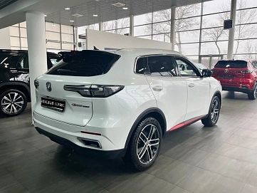 Changan , 2023г., передний привод, робот