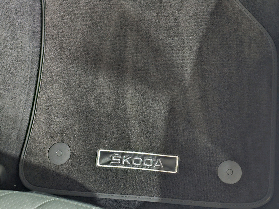 Skoda Octavia, 2018г., передний привод, автомат