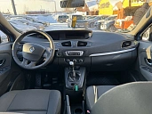 Renault Scenic, 2012г., передний привод, механика