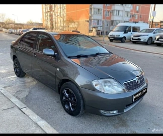 Toyota Corolla, 2003г, передний привод, автомат