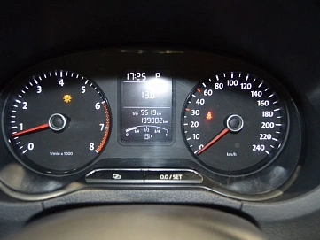 Volkswagen Polo, 2012г, передний привод, робот