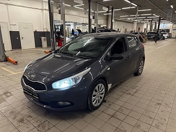 Kia Ceed, 2013г, передний привод, автомат