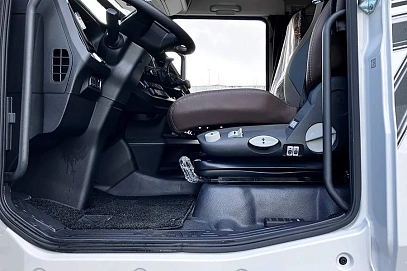 FAW J7, 2024г, Автомат