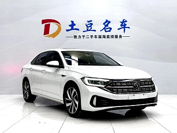 Volkswagen Jetta, 2022г, передний привод, автомат