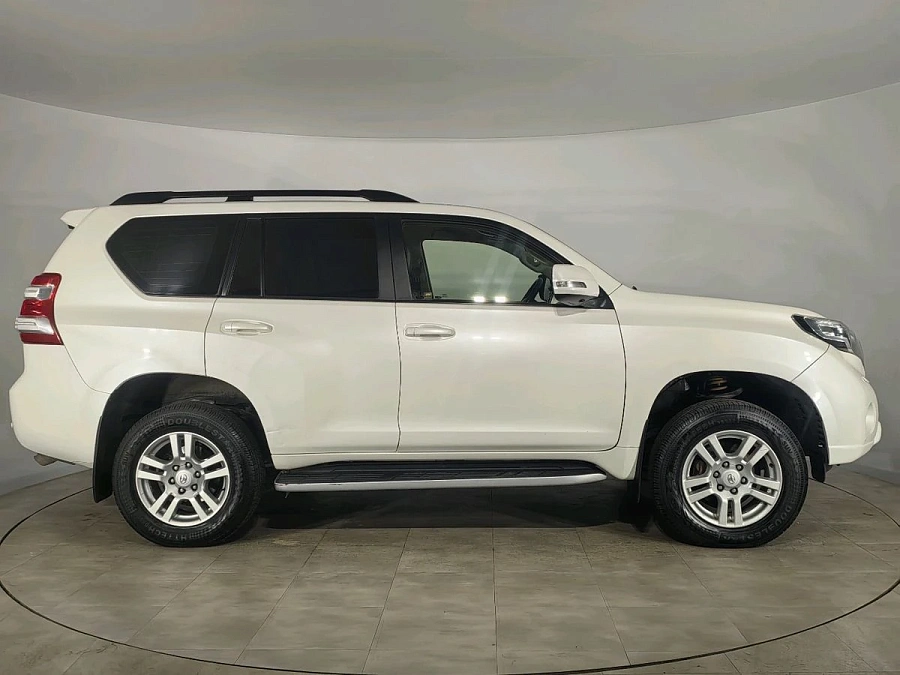 Toyota Land Cruiser Prado, 2013г., полный привод, автомат