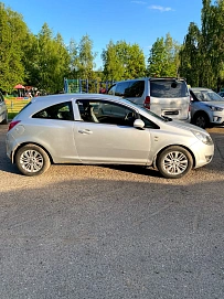Opel Corsa, 2010г, передний привод, автомат