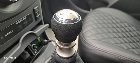 Toyota Corolla, 2012г, передний привод, автомат