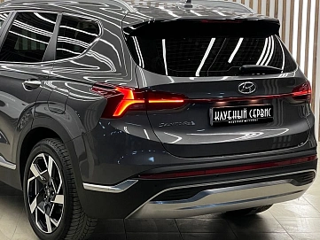 Hyundai Santa Fe, 2020г, полный привод, робот