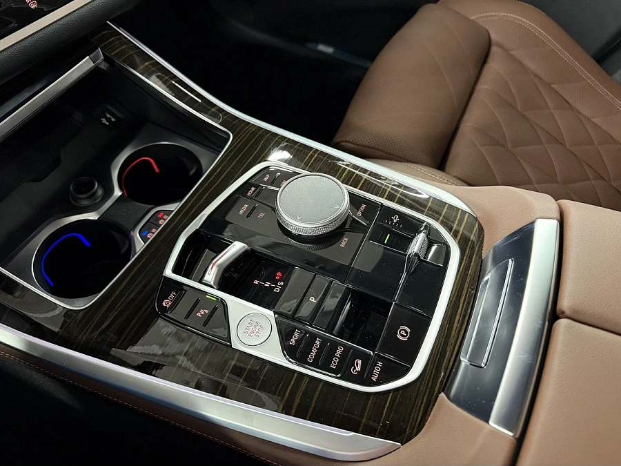 BMW X5, 2025г., полный привод, автомат