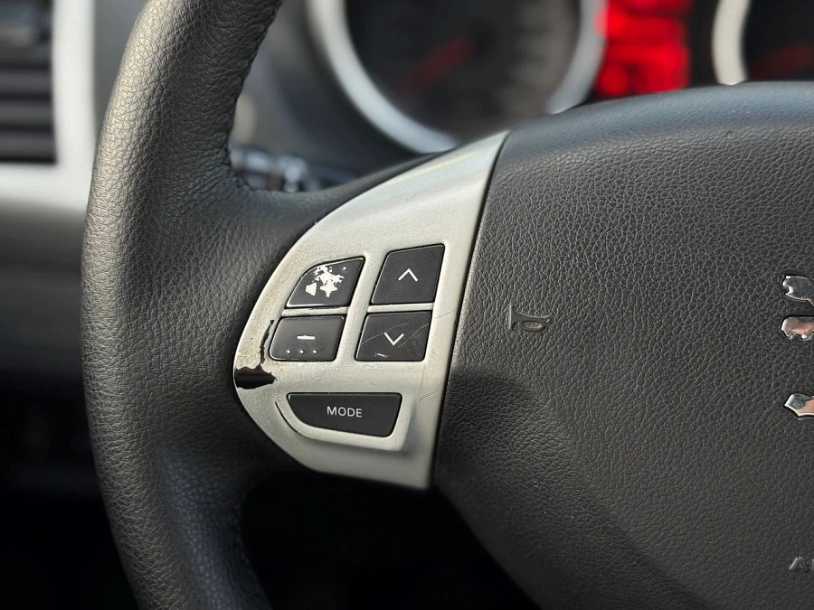 Peugeot 4007, 2008г., полный привод, механика