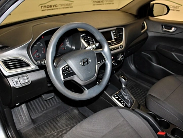 Hyundai Solaris, 2018г, передний привод, автомат