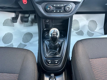 Lada (ВАЗ) Vesta, 2019г, передний привод, механика