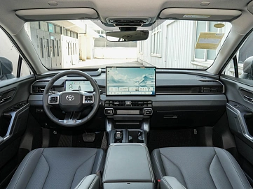 Toyota Wildlander, 2026г, полный привод, вариатор