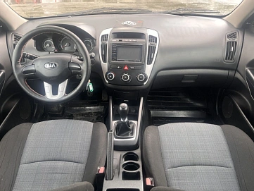 Kia Ceed, 2010г, передний привод, механика