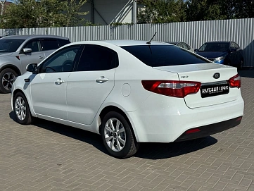 Kia Rio, 2013г, передний привод, механика