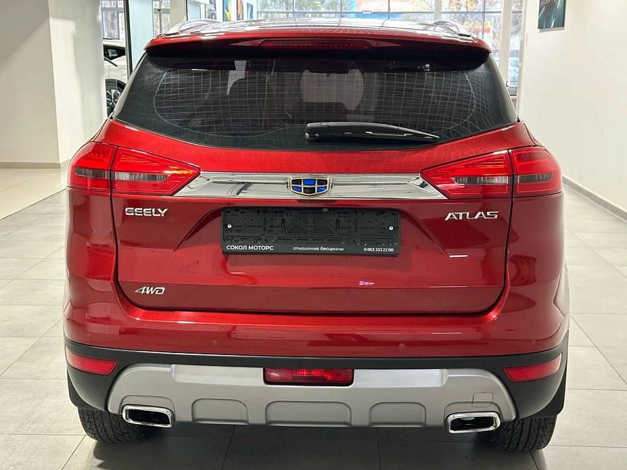 Geely Atlas, 2018г., передний привод, автомат