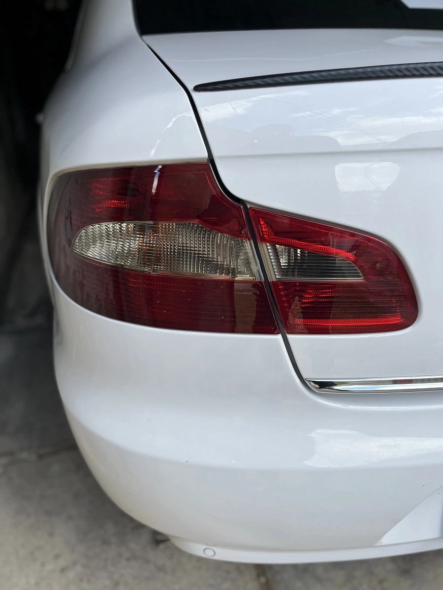 Skoda Superb, 2013г., передний привод, робот