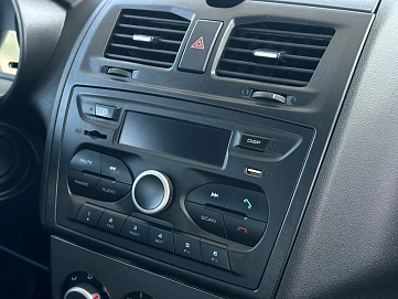 Lada (ВАЗ) Kalina, 2015г, передний привод, механика