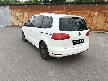 Volkswagen Sharan, 2014г, передний привод, робот