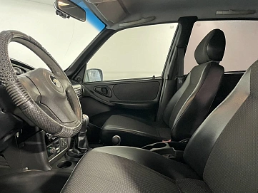 Chevrolet Niva, 2010г, полный привод, механика