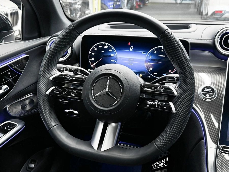 Mercedes-Benz GLC, 2023г., полный привод, автомат