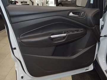 Ford Kuga, 2013г, полный привод, автомат