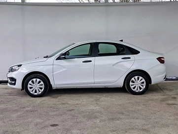 Lada (ВАЗ) Vesta, 2023г, передний привод, механика