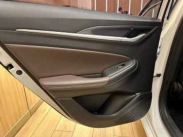 Changan Eado Plus, 2023г, передний привод, робот