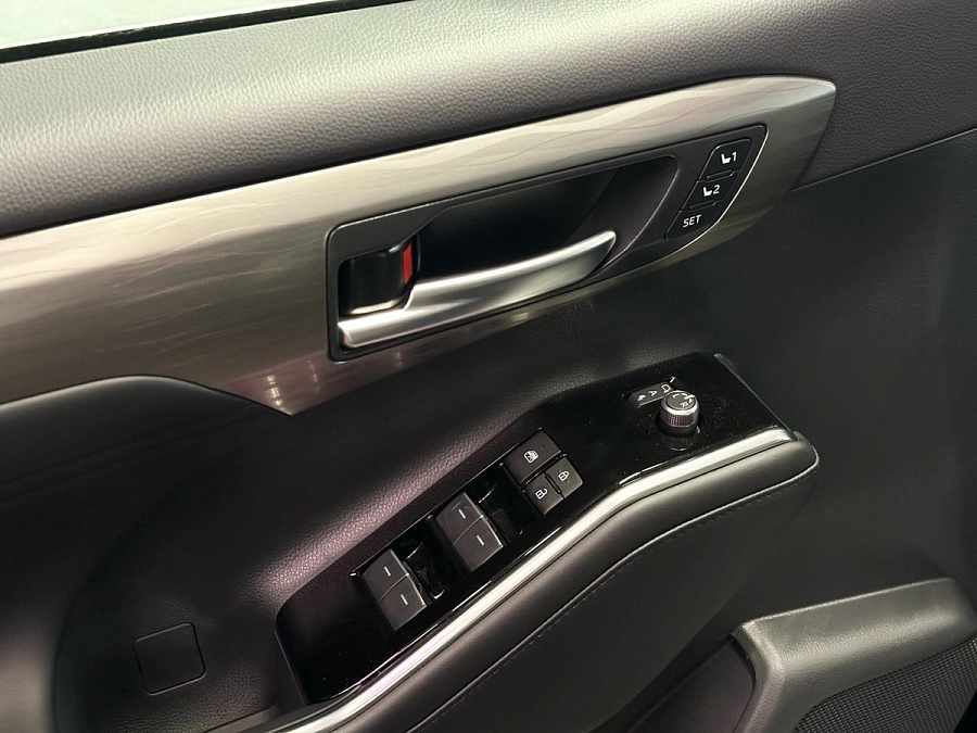 Toyota Highlander, 2025г., полный привод, автомат