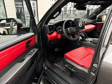 Toyota Sequoia, 2025г, полный привод, автомат