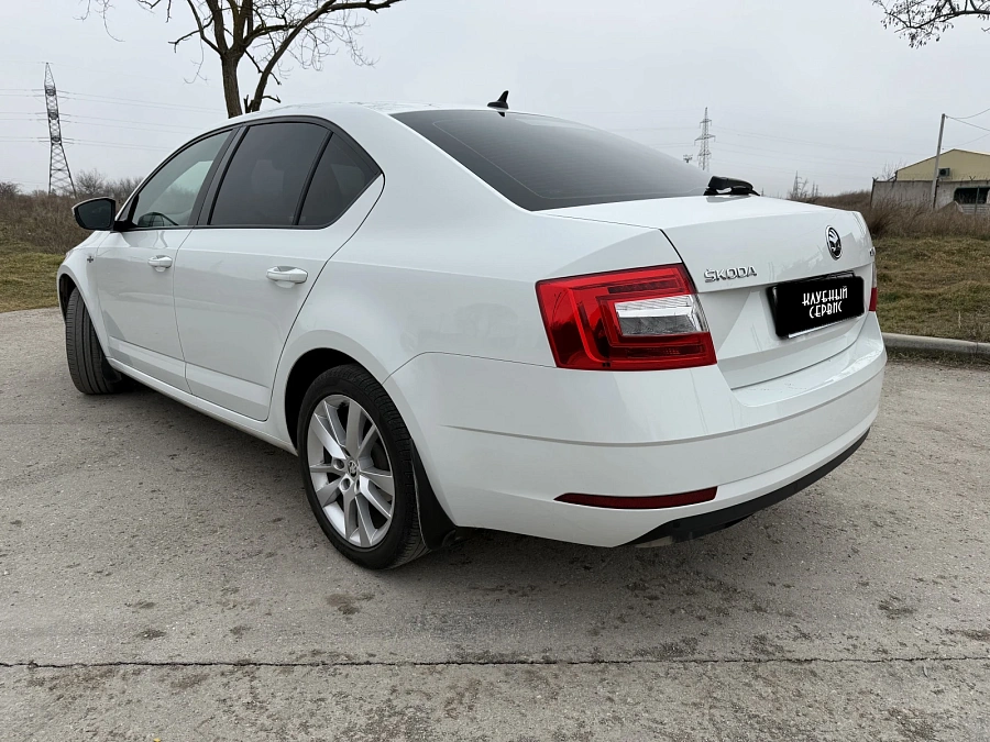 Skoda Octavia, 2019г., передний привод, робот