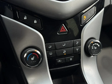 Chevrolet Cruze, 2012г, передний привод, автомат