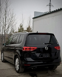 Volkswagen Touran, 2016г., передний привод, робот