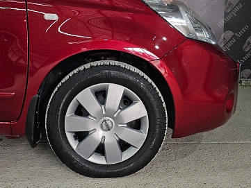Nissan Note, 2010г, передний привод, автомат
