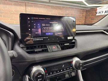 Toyota RAV4, 2025г, полный привод, вариатор