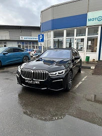 BMW 7 серии, 2018г, полный привод, автомат