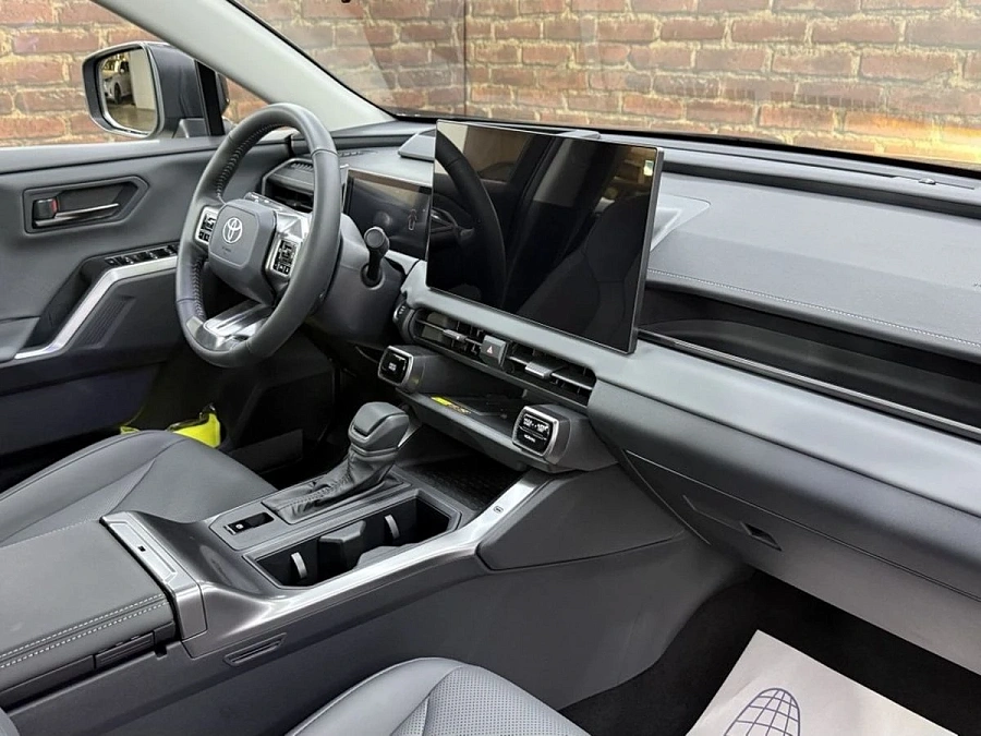 Toyota Wildlander, 2026г., полный привод, вариатор