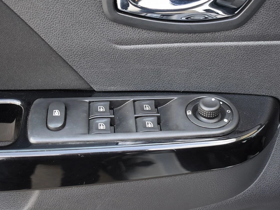 Renault Kaptur, 2018г., передний привод, вариатор