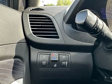 Hyundai Solaris, 2015г, передний привод, механика