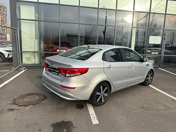 Kia Rio, 2015г, передний привод, механика