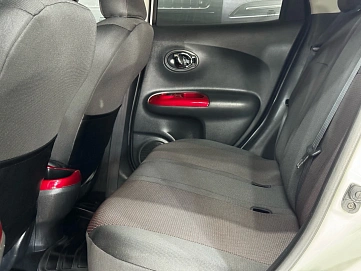 Nissan Juke, 2011г, передний привод, вариатор