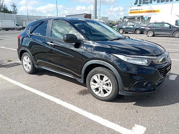 Honda Vezel, 2019г, передний привод, вариатор