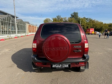 Chevrolet Niva, 2003г, полный привод, механика