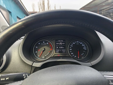 Audi A3, 2015г, передний привод, робот