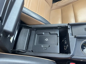 Lexus NX, 2016г, полный привод, вариатор