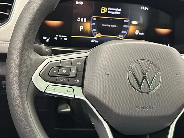 Volkswagen Tharu XR, 2024г, передний привод, автомат