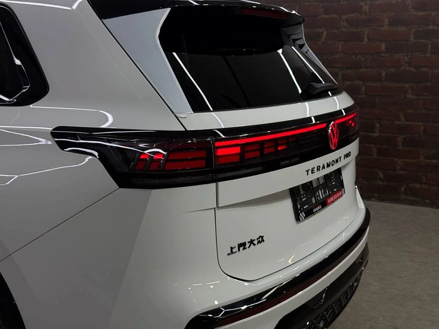 Volkswagen Teramont, 2026г., полный привод, робот