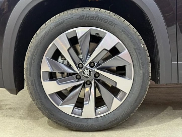 Skoda Kodiaq, 2025г, полный привод, робот