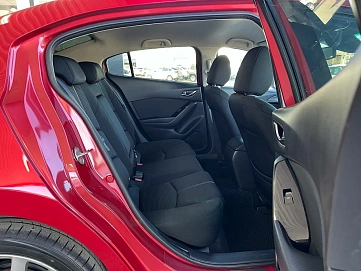 Mazda 3, 2019г, передний привод, автомат